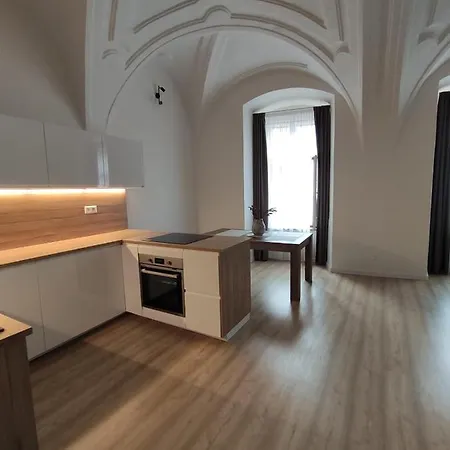Apartman U Klavdie Banska Bystrica Exterior photo